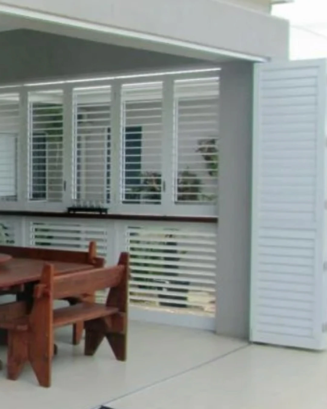 ilio-aluminium-shutters.jpg