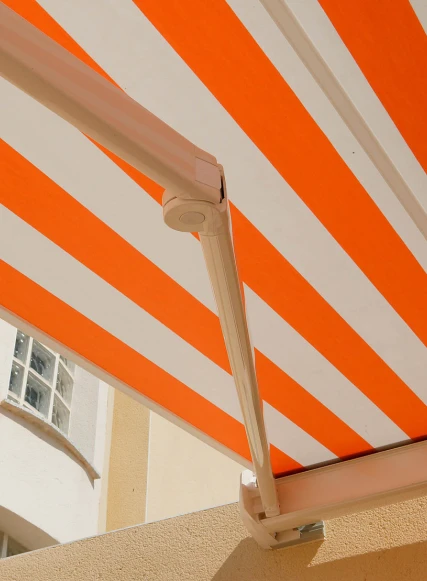 2-(split)-ddcv0597_r.jpg