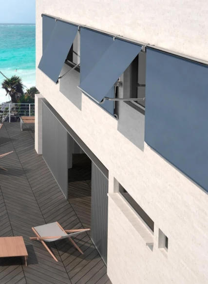 pivot-arm-awnings-2.jpg