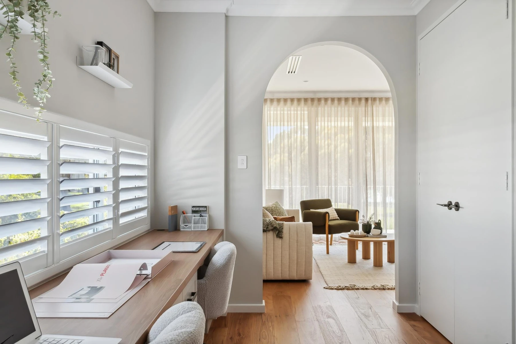 copy-of-web-37-birchwood-avenue,-woodlands-13.jpg